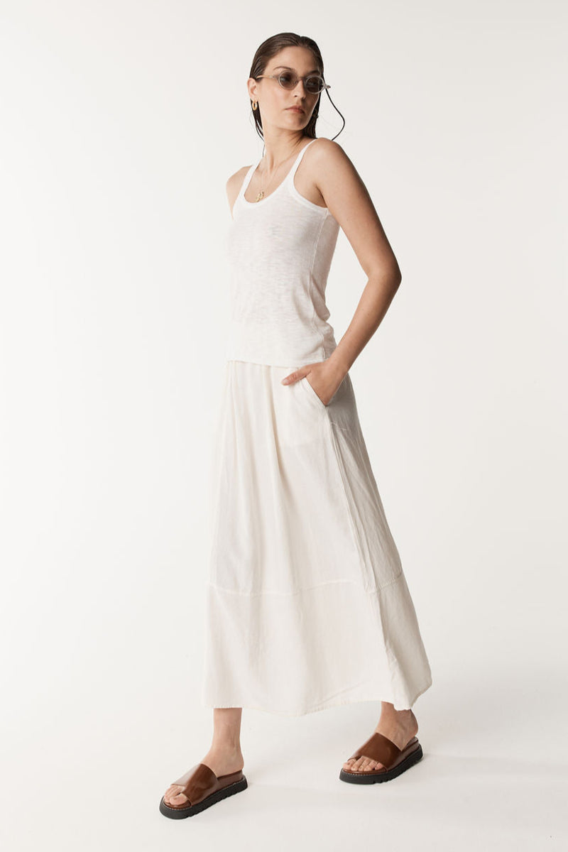 LAY LOW SINGLET