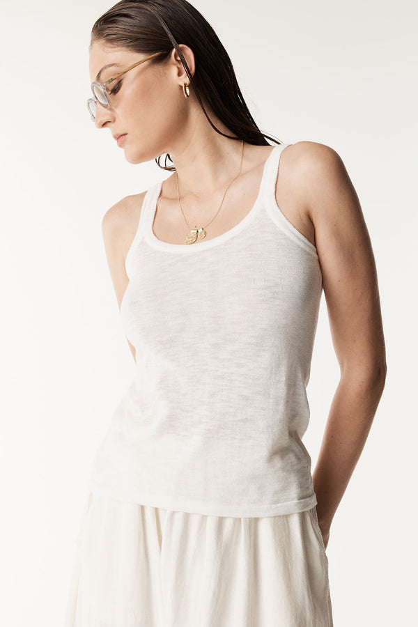 LAY LOW SINGLET
