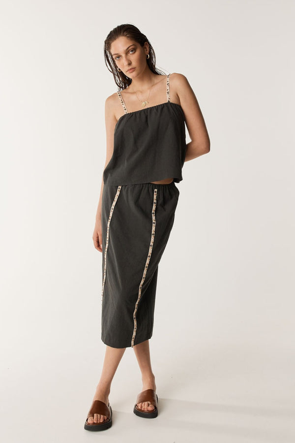 MARKET CAMI