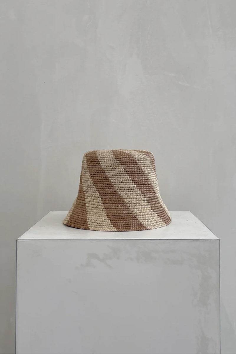 CYLA BUCKET HAT BRONZE + NATURAL SPIRAL