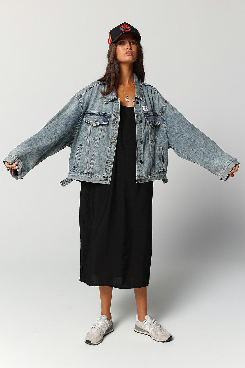 DIEGO Women's Denim Jacket - Faded Mid-Blue – Citizen Nomade Store