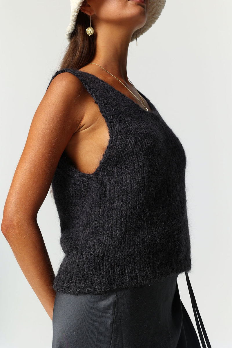 Loren Knit Vest