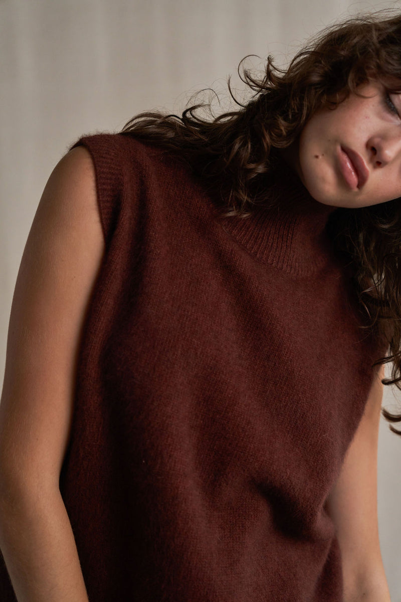 SANS KNIT VEST
