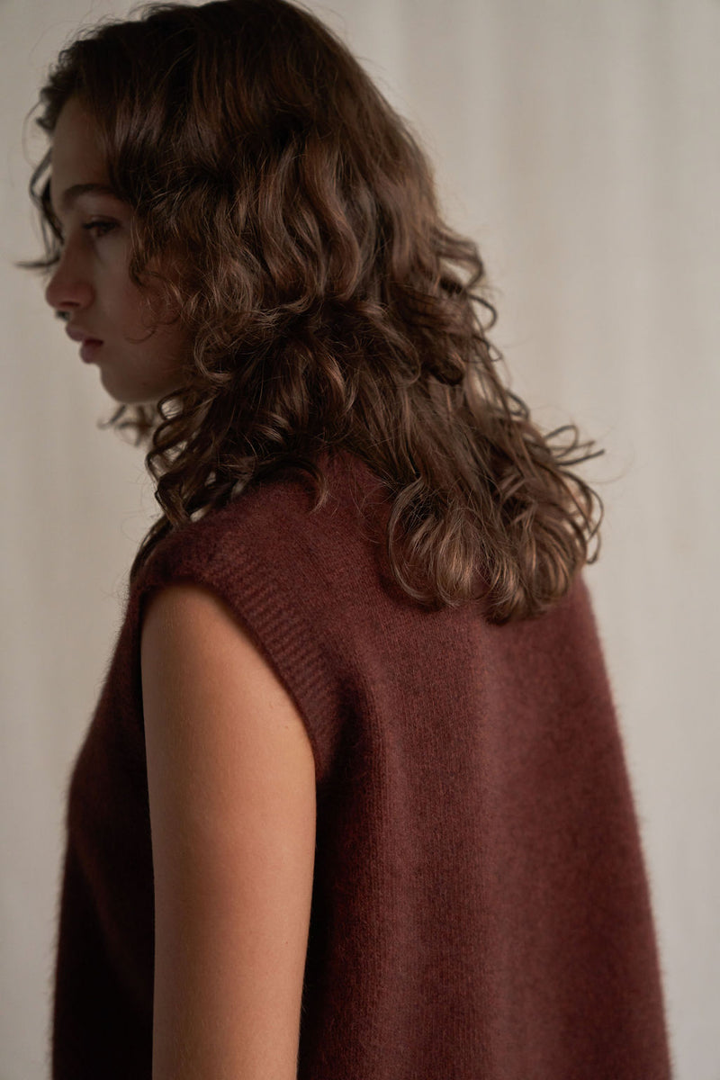 SANS KNIT VEST