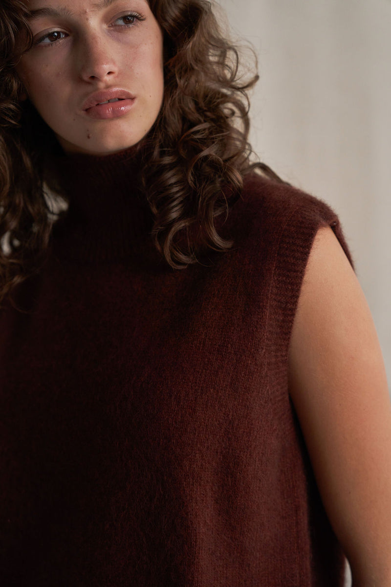 SANS KNIT VEST
