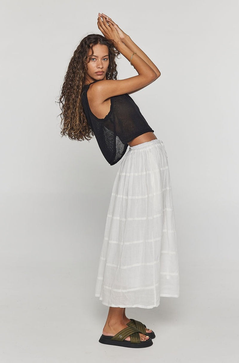 ESCAPE TOP