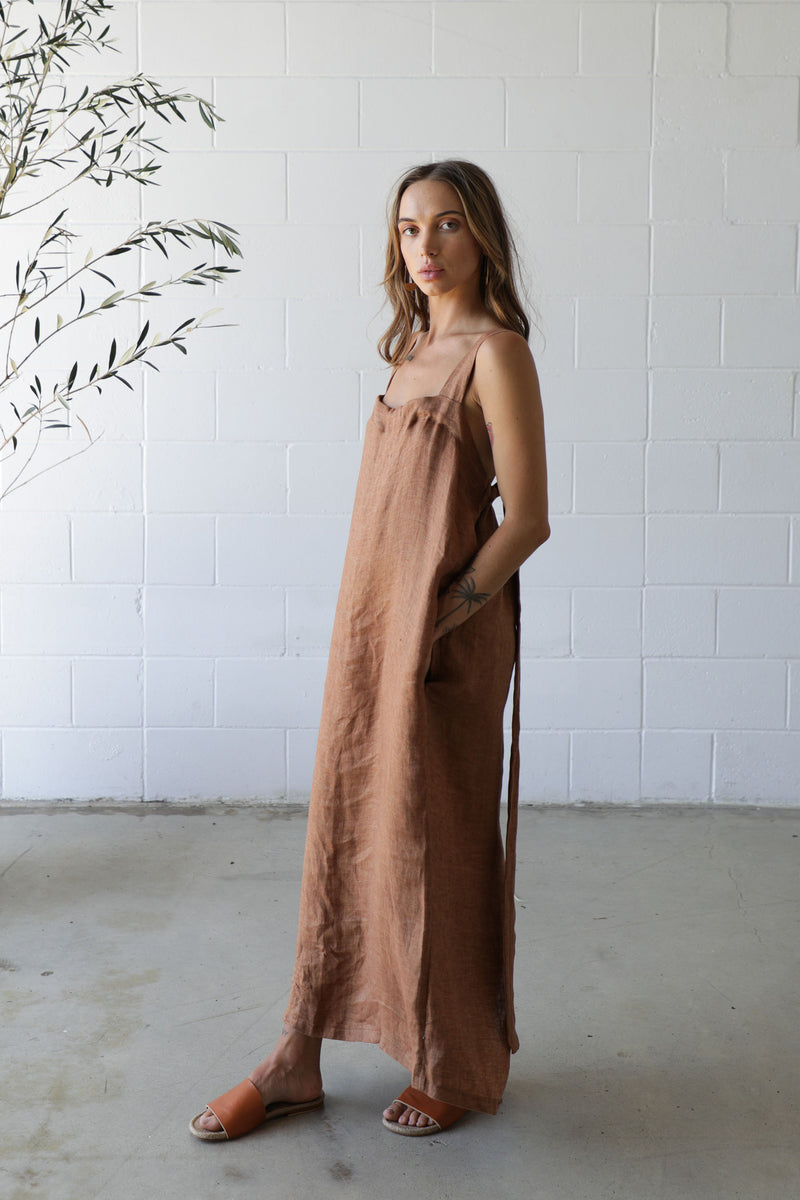 THE DESERT DRESS