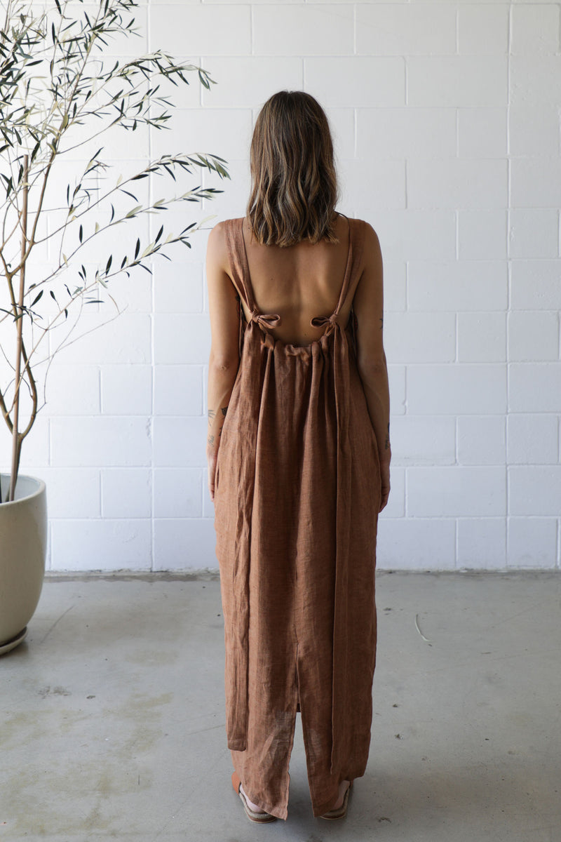 THE DESERT DRESS
