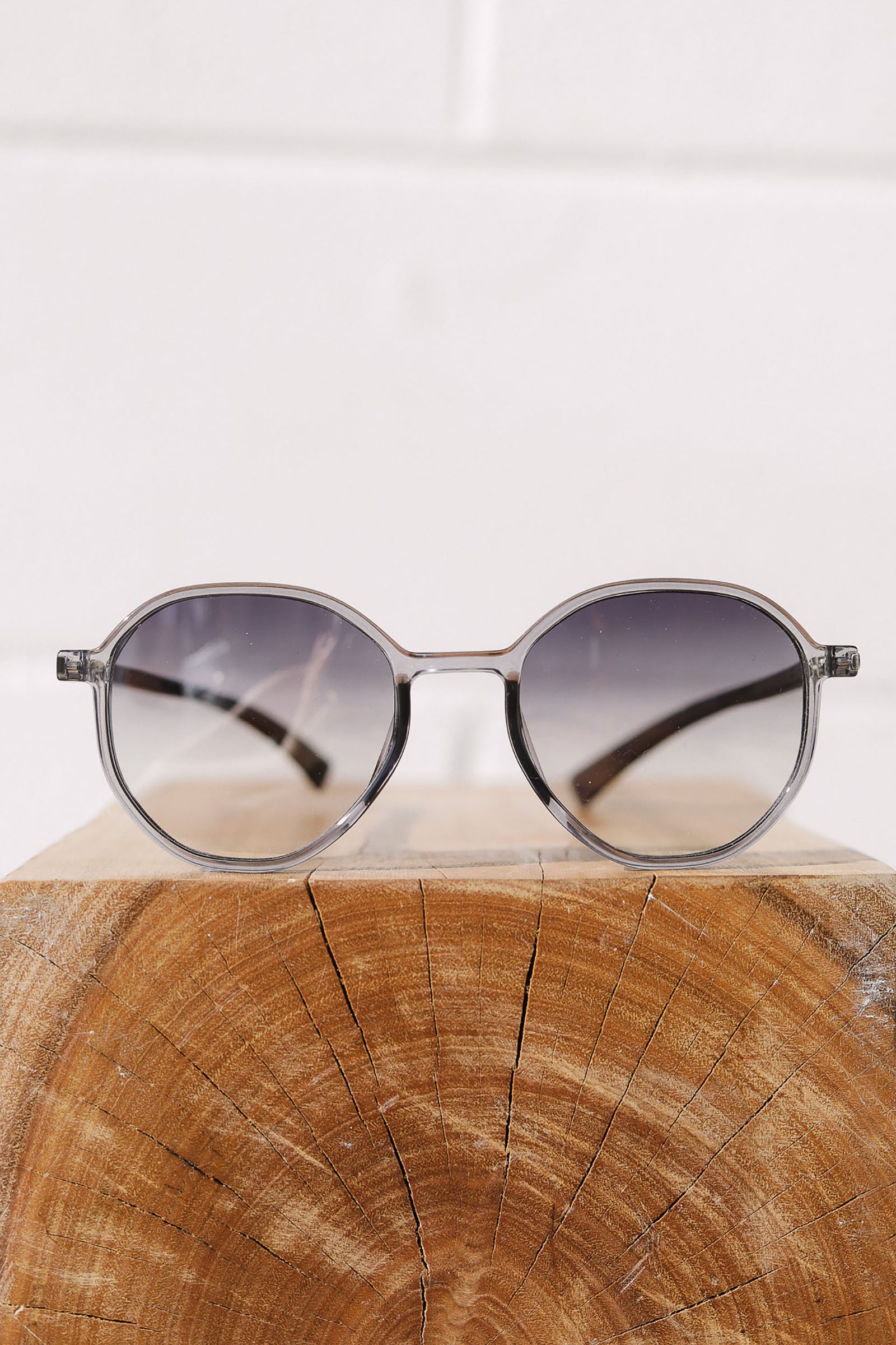Oasis 0607 M/Bwn Matte Brown Authentic Eyeglasses 47-20-145 Muse M Classic Brown/Beige/Clear Eyeglasses | Includes FREE  main image 2