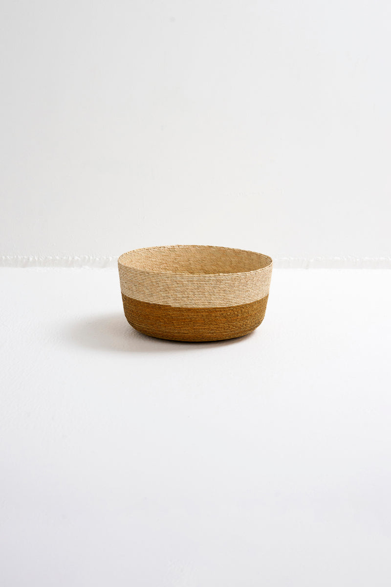 MAKAUA ROUND BASKET