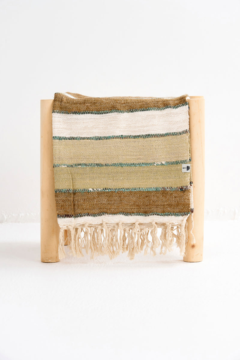 PACHA THROW