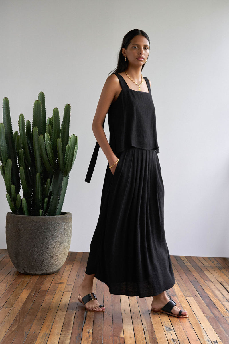 THE LOST SKIRT