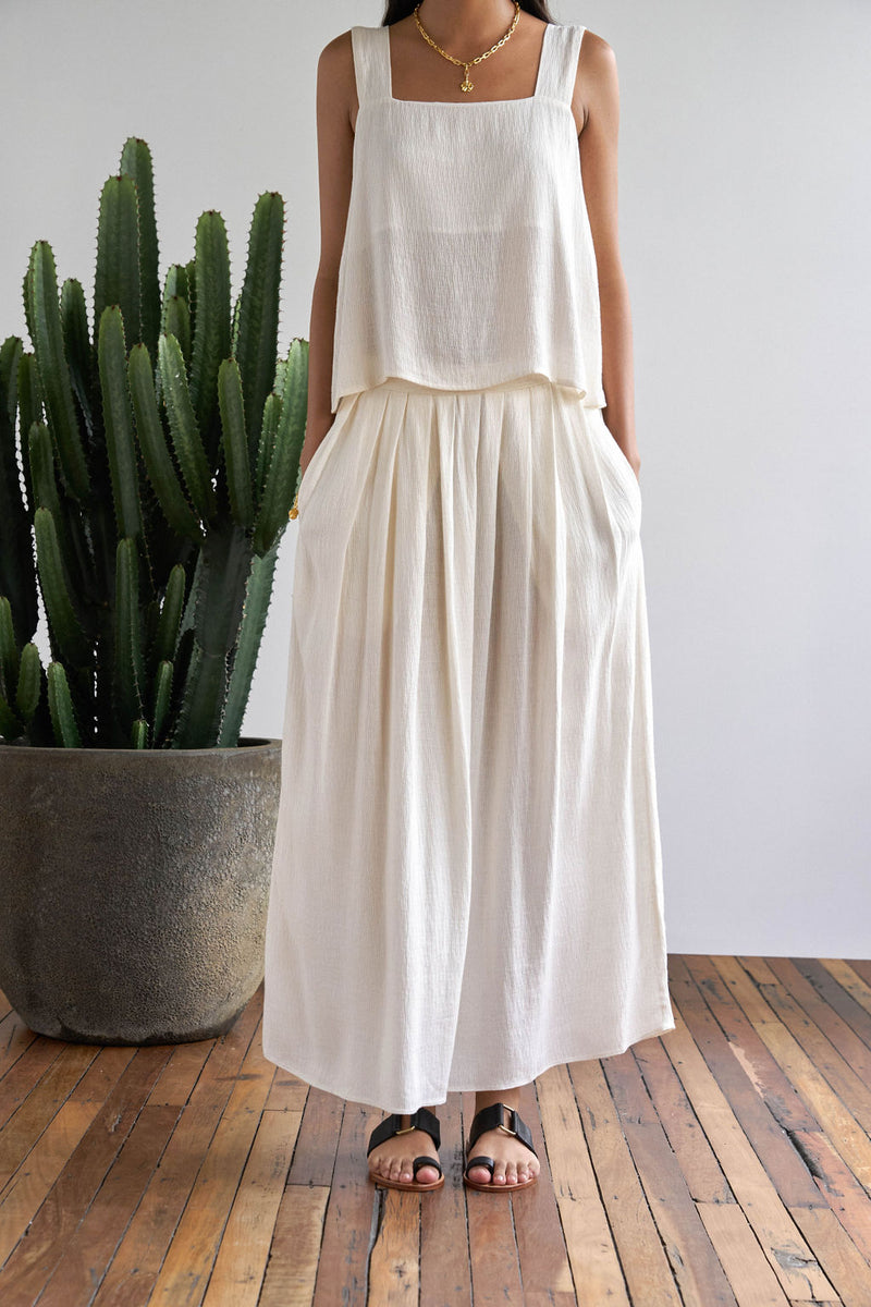 THE LOST SKIRT