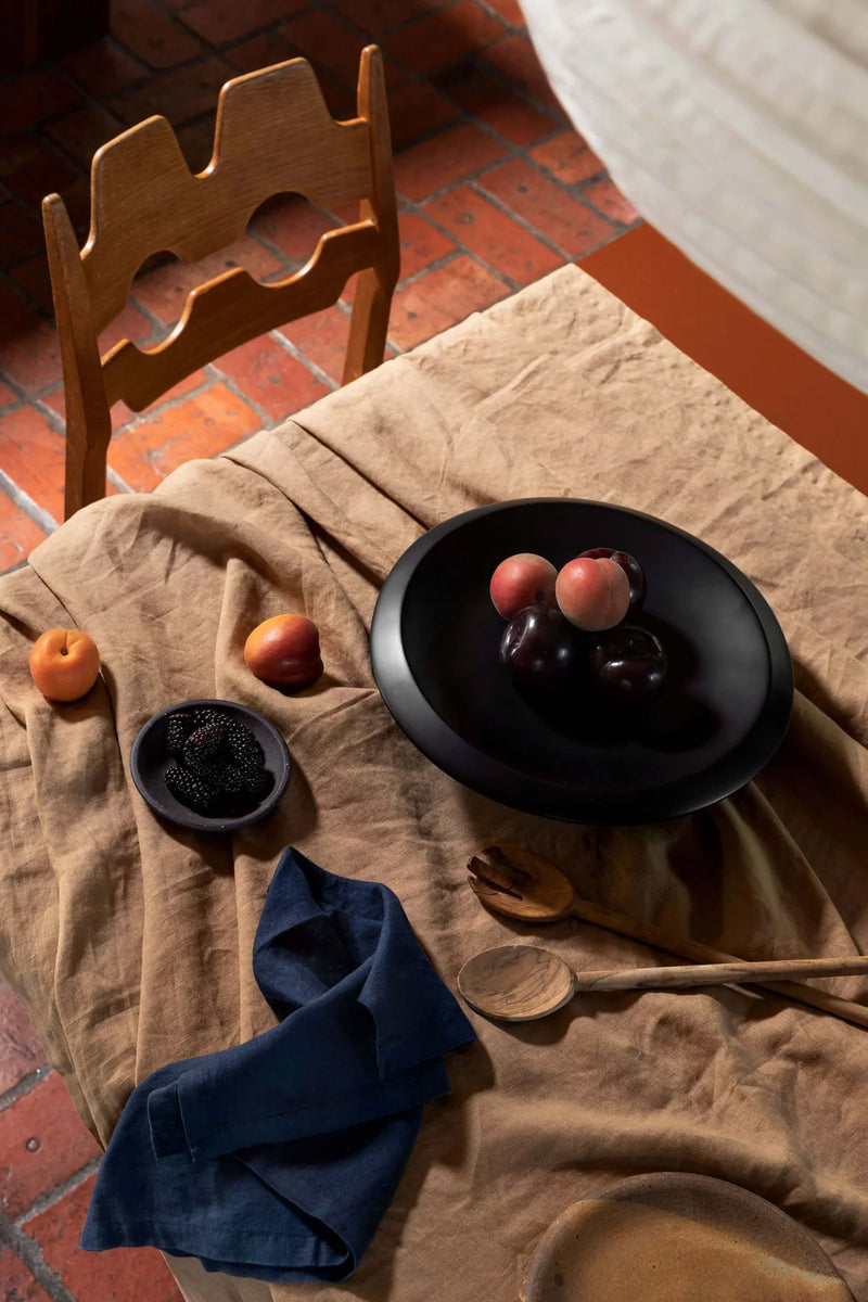 MOSS LINEN TABLE CLOTHS